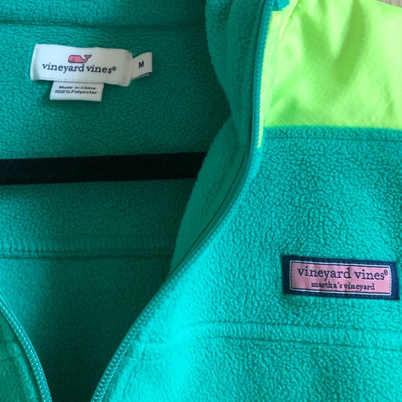 Vineyard Vines quarter zip pullover - Picture 3 of 3